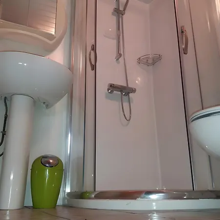 Petite Maisonnette Auvergnate *